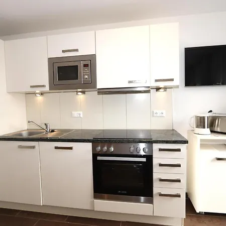 Kometer App Enzian Apartamento Fendels